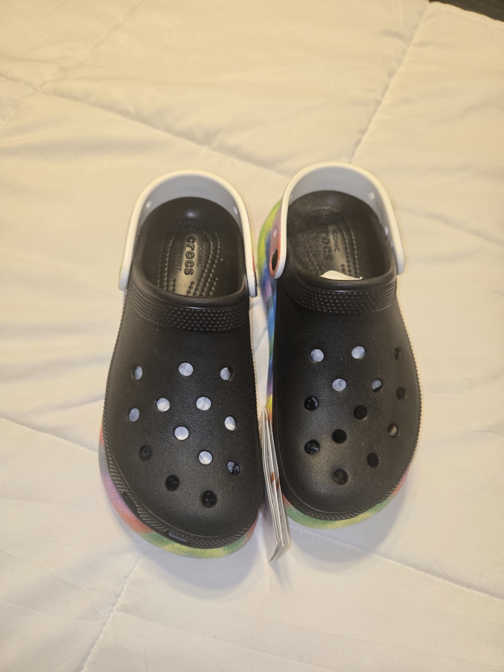 Crocs Womems Classic Clog in Black with Rainbow Trim